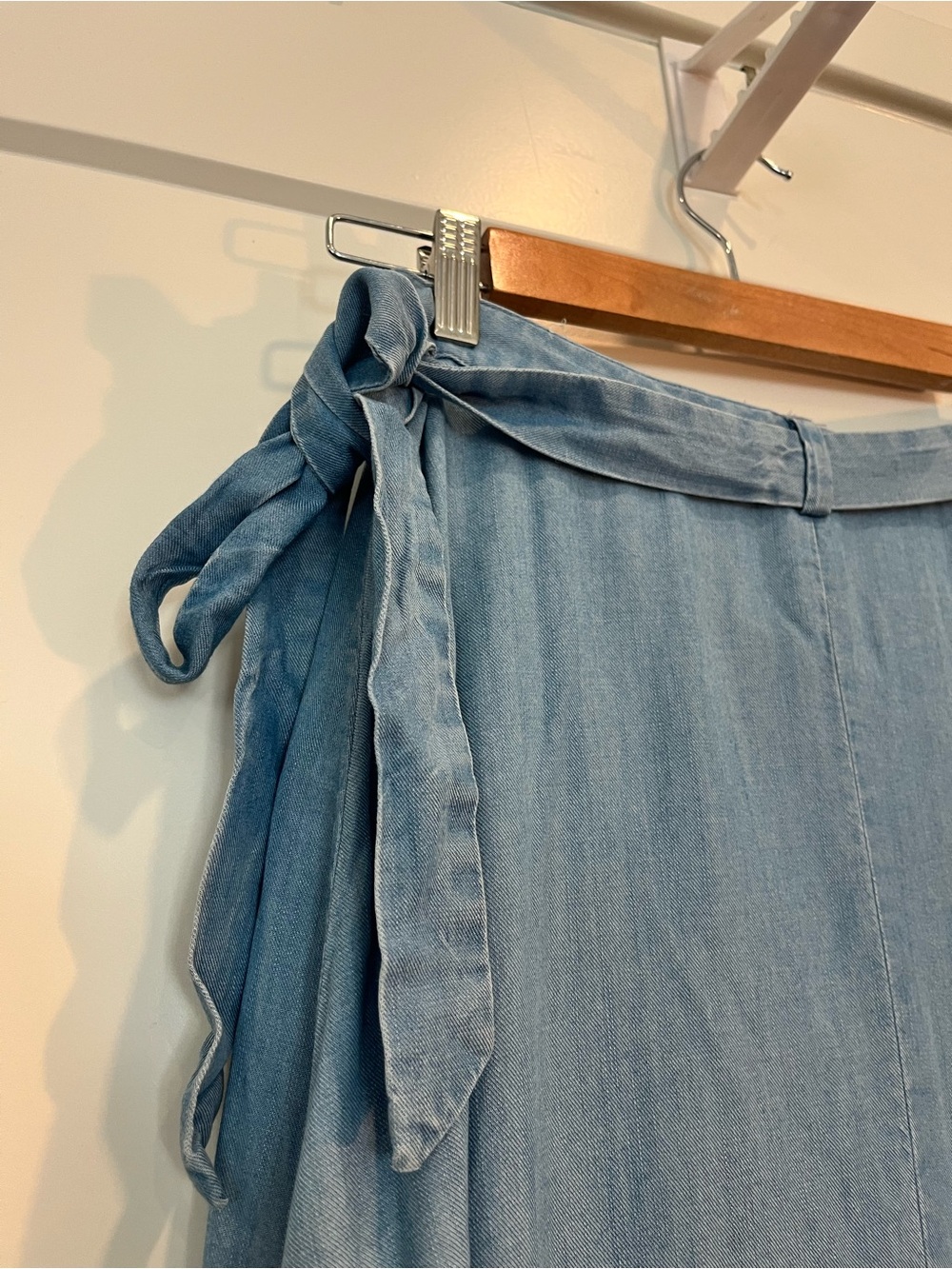 Chaps true wrap chambray maxi skirt cottagecore Beachy preppy modest size M - Picture 4 of 7
